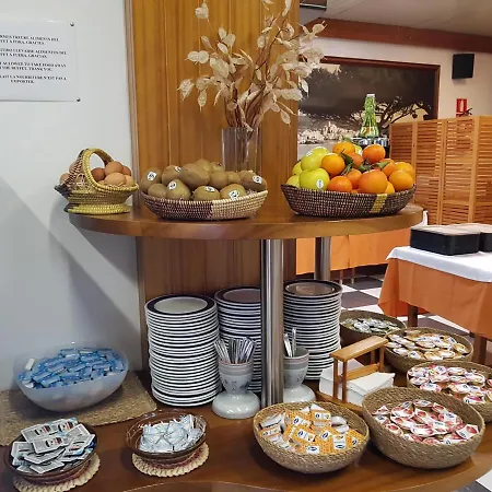 Hotel S'aguarda 3*