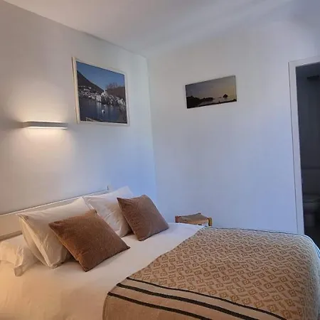 S'aguarda Cadaqués