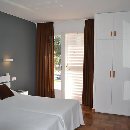Hotel S'Aguarda Cadaques1962 By Fimedhotels Cadaqués