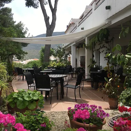 S'aguarda 3* Cadaqués