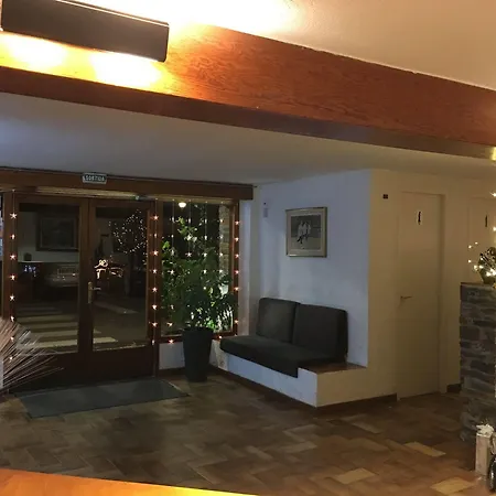 Hotel S'aguarda 3*
