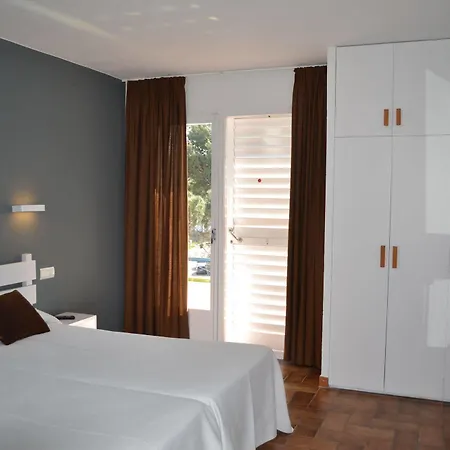 Hotel S'aguarda