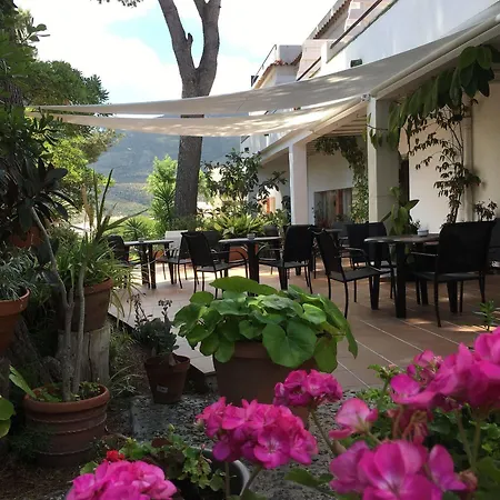 S'aguarda Hotel