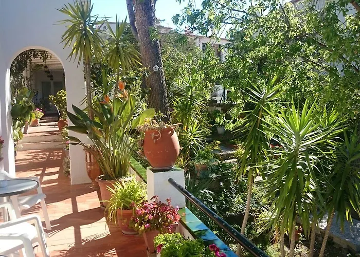 S'aguarda Cadaques1962 By Fimedhotels