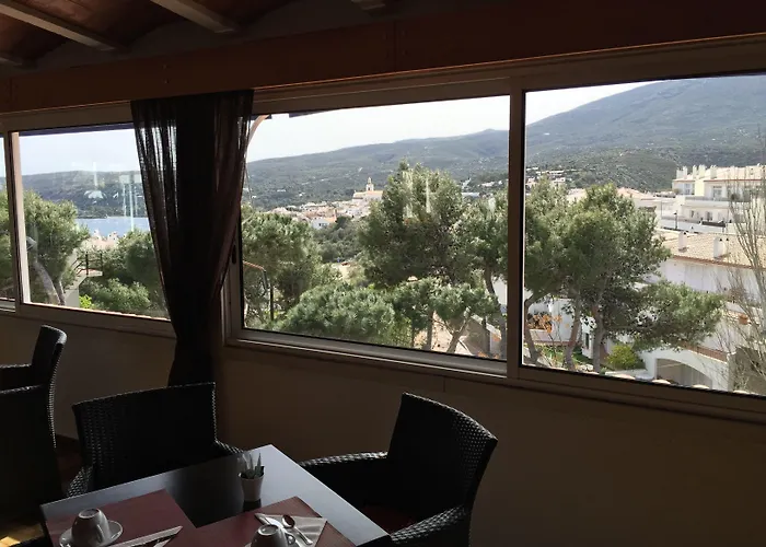 S'aguarda Cadaques1962 By Fimedhotels Cadaqués